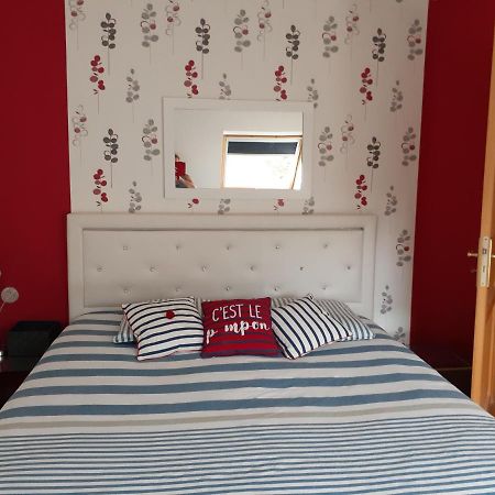 Bed and Breakfast Chambre Au Nuit Etoile Et Jacuzzi Prive Pleuven Экстерьер фото