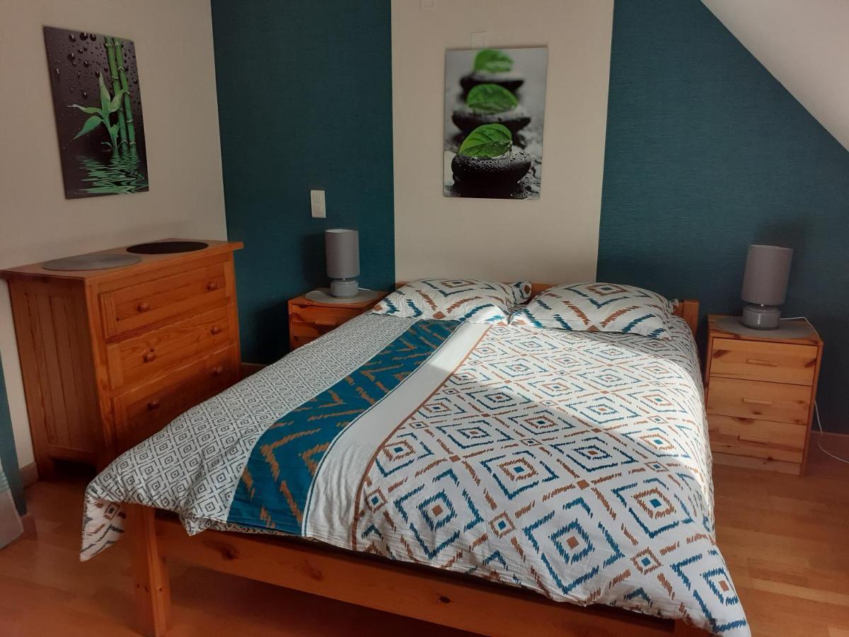 Bed and Breakfast Chambre Au Nuit Etoile Et Jacuzzi Prive Pleuven Экстерьер фото